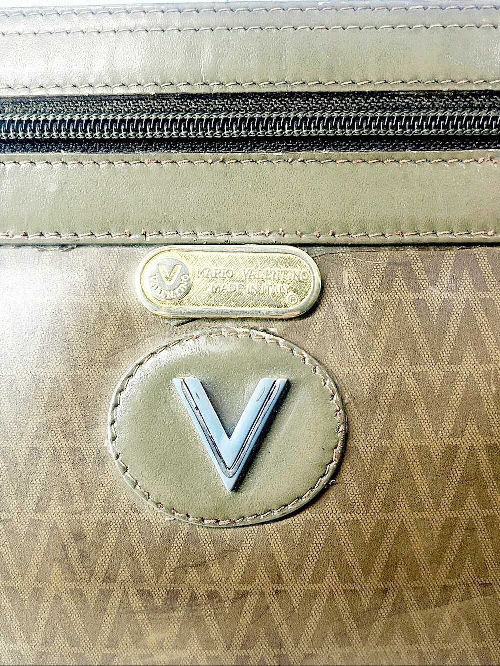Mario Valentino Leather Clutch - Picture 2 of 7